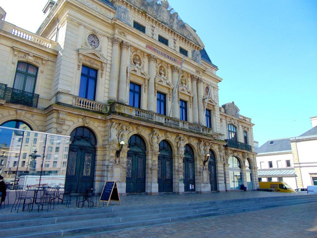 Hotel De La Croix De Malte Cherbourg-en-Cotentin Εξωτερικό φωτογραφία